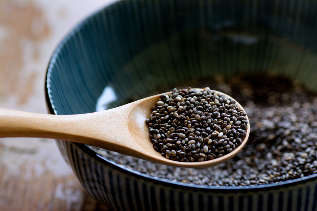 9 Amazing Health Benefits of Chia Seeds